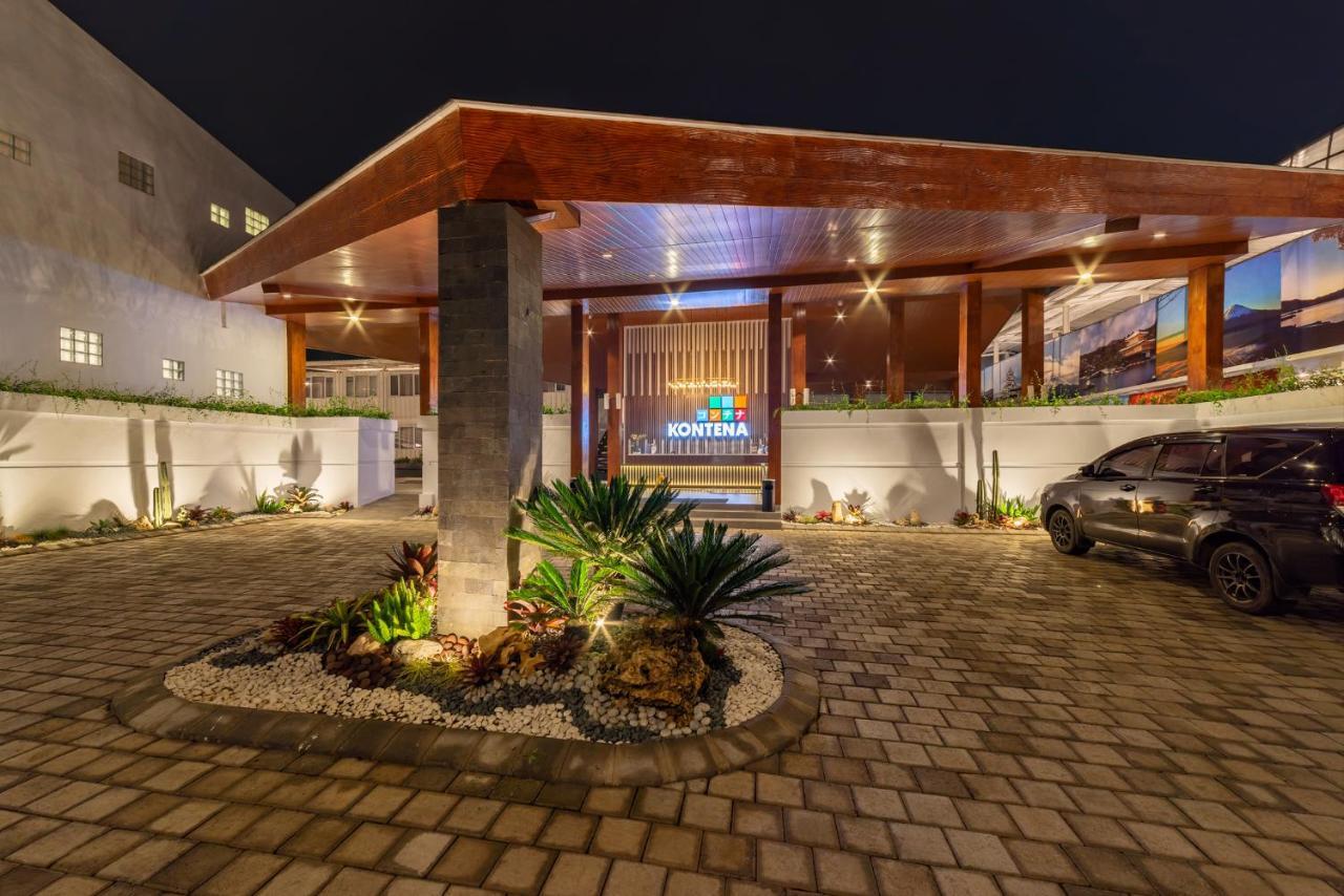 Kontena Hotel Batu  Exterior photo