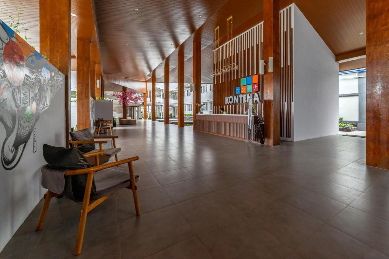 Kontena Hotel Batu  Exterior photo